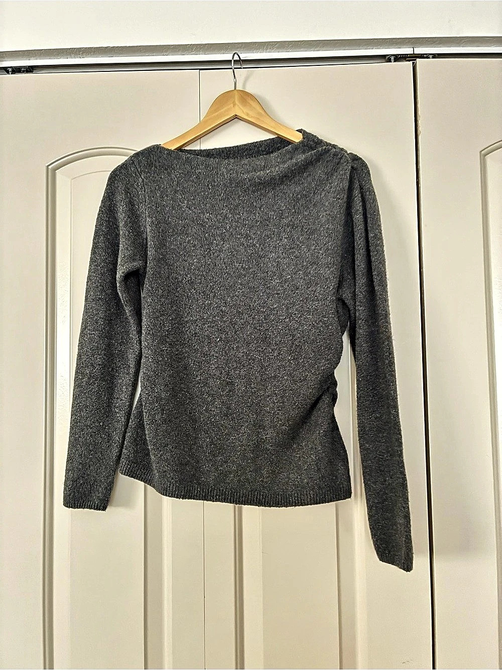 Abercrombie & Fitch Gray asymmetrical Neck Sweater Size Medium Like New